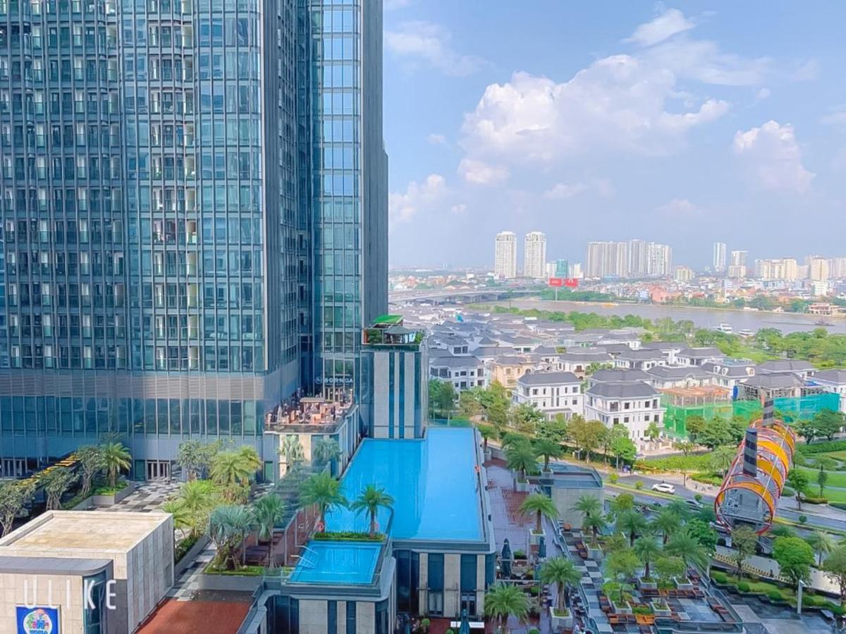 Skyline Tower Landmark 81 Apartment