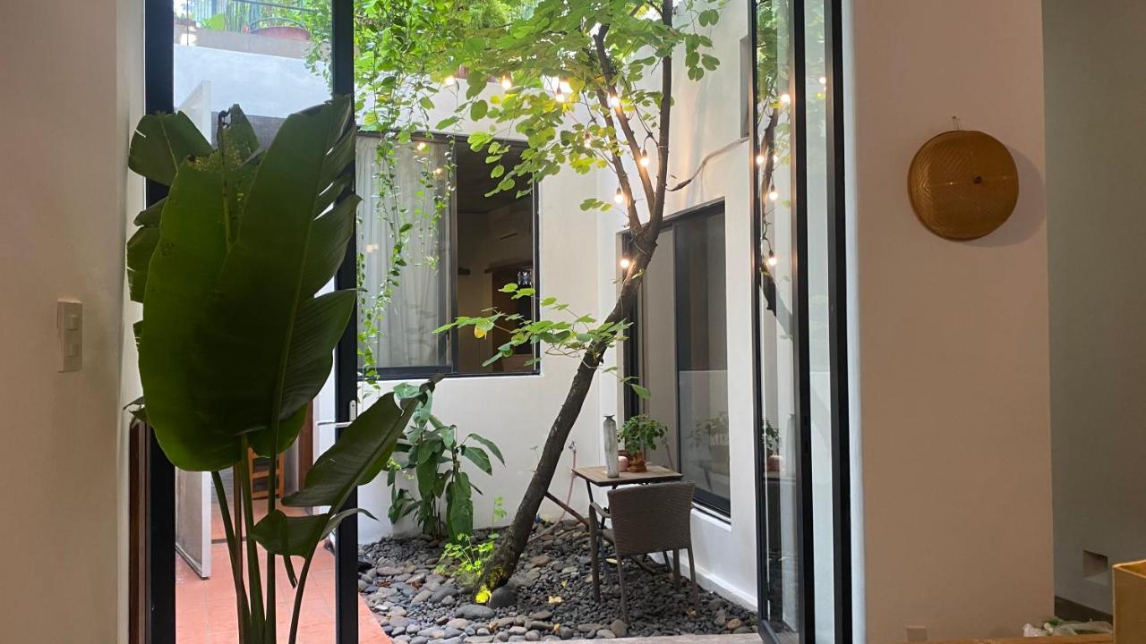 Notre Maison 8 Saigon Close Landmark 81 Building Nhà khách TP. Hồ Chí Minh