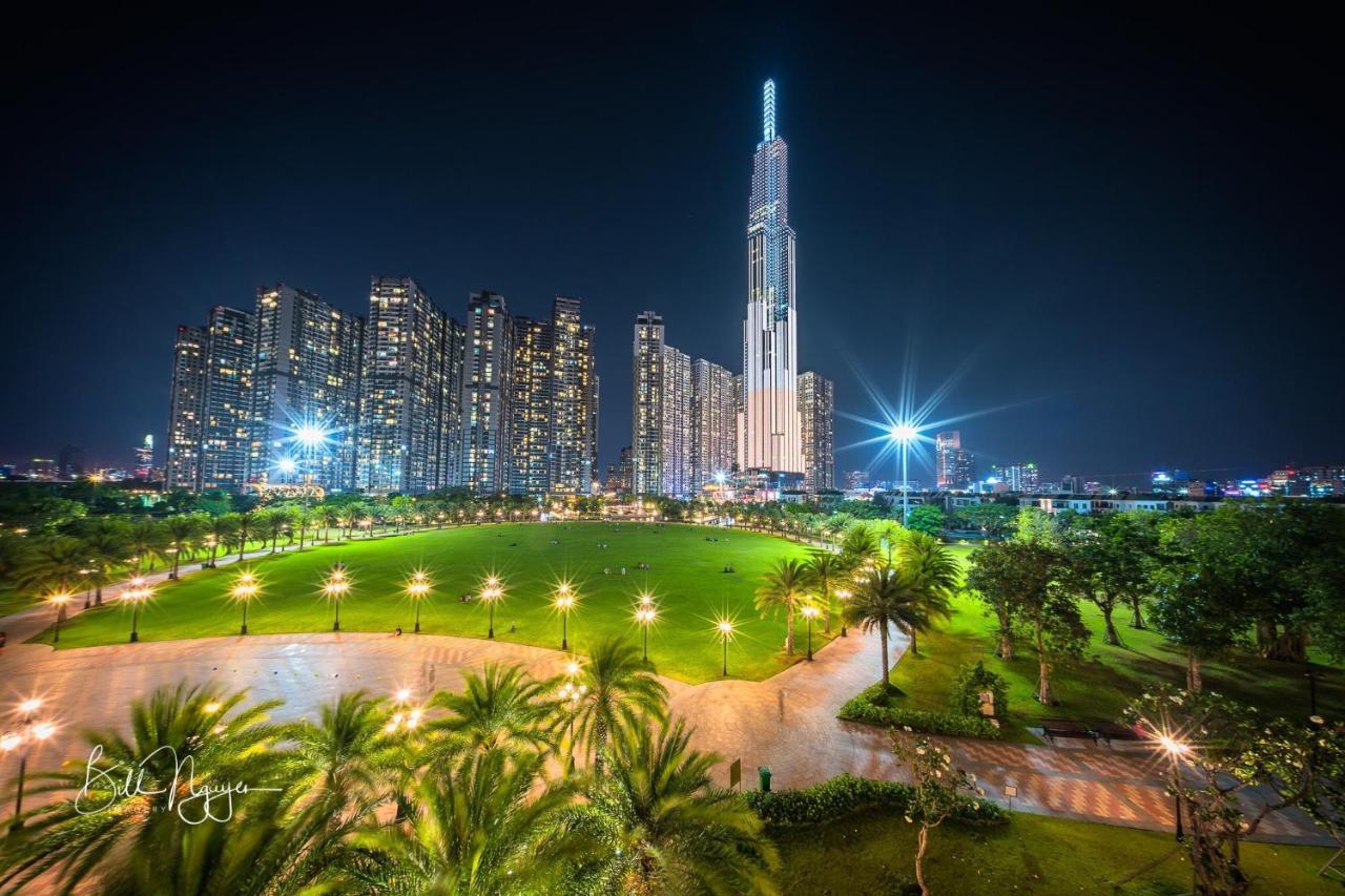 Vinhome Park - Landmark 81 * Ho Chi Minh City