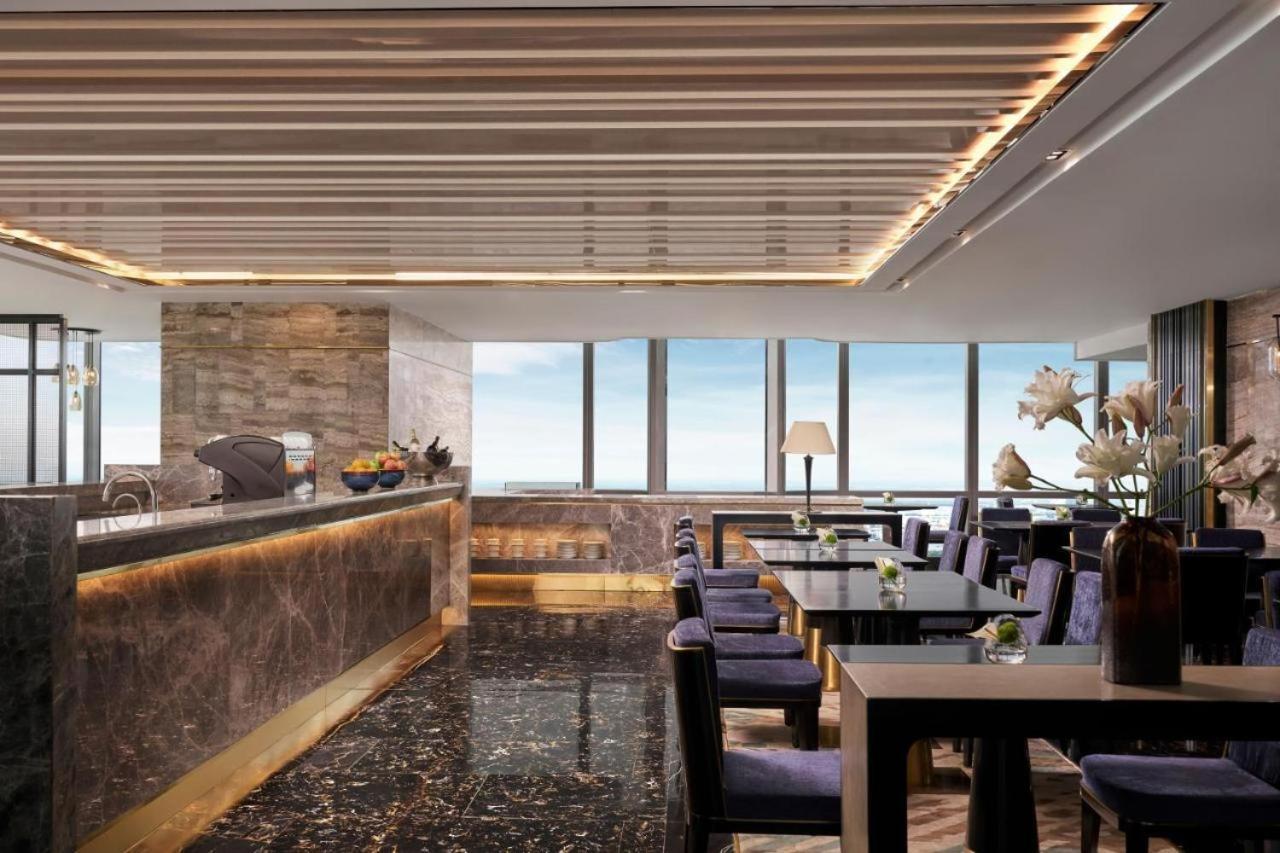 Vinhome Park - Landmark 81 Apartment *