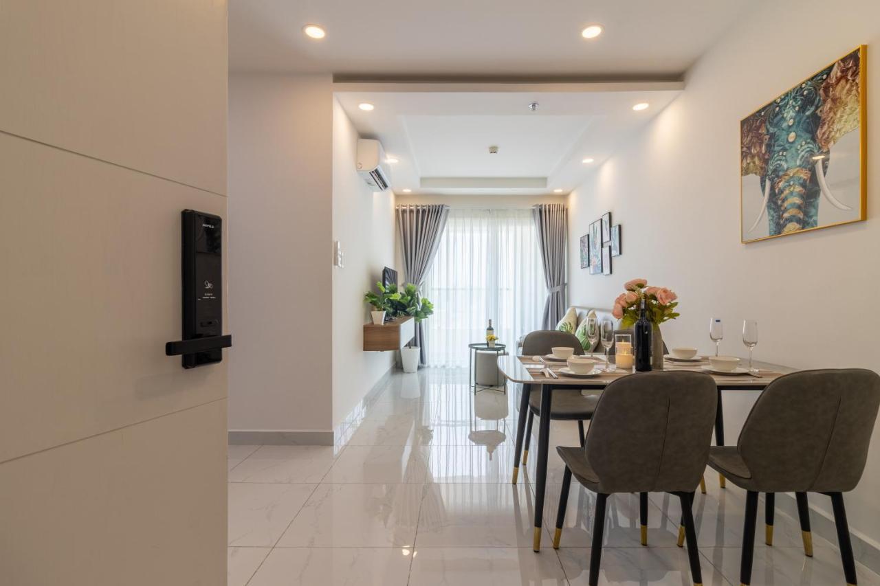 New Luxury 2br - Terra Royal Ho Chi Minh City
