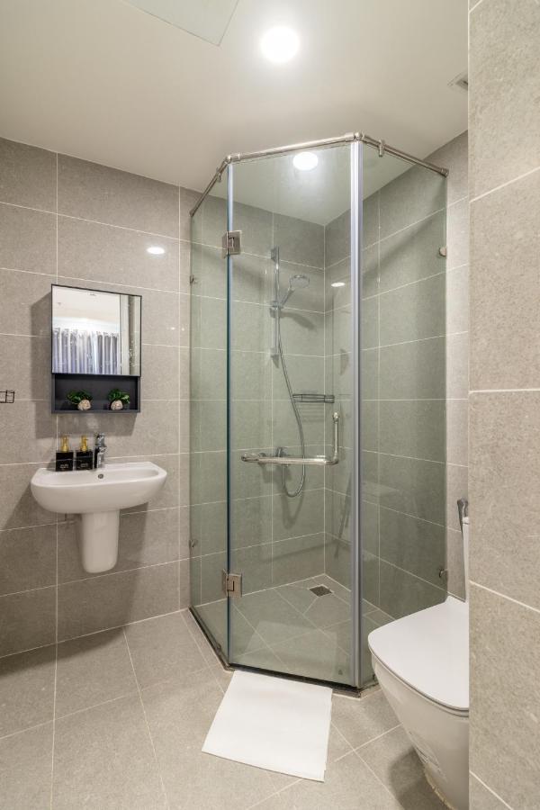 New Luxury 2br - Terra Royal Ho Chi Minh City