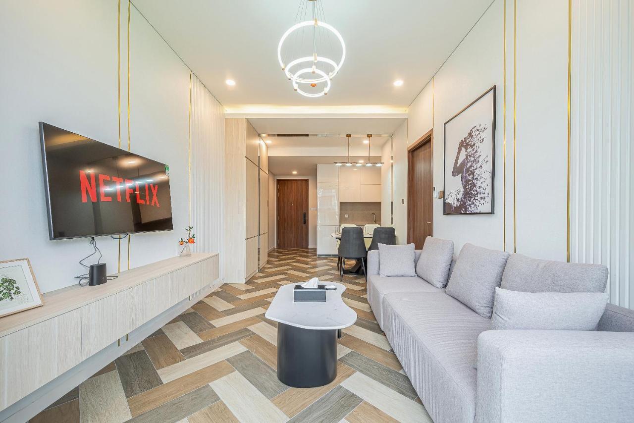 Lumiere Metropole Saigon Apartment