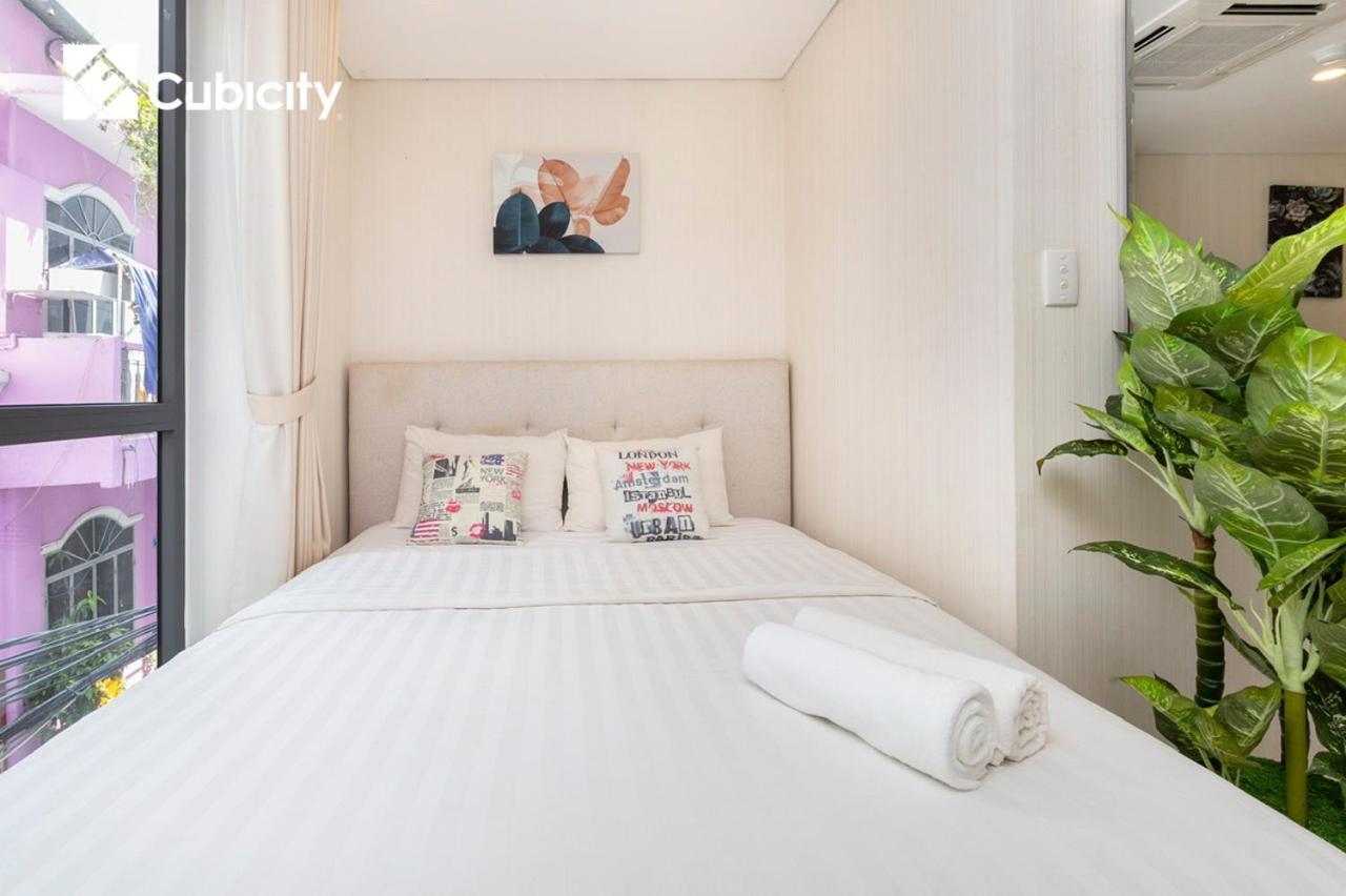 Cubicity Hidden House Apartment *