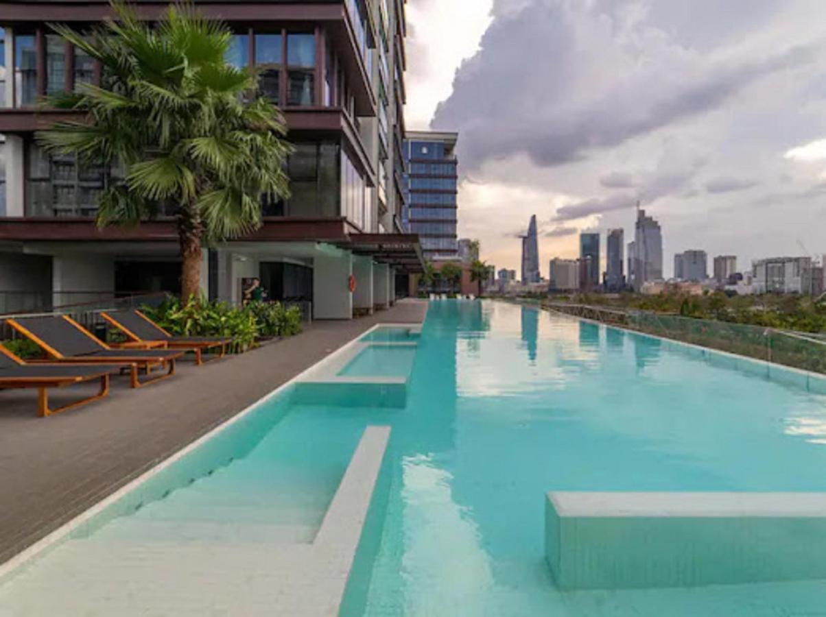 Cao House - Metropole Ba Son Saigon *