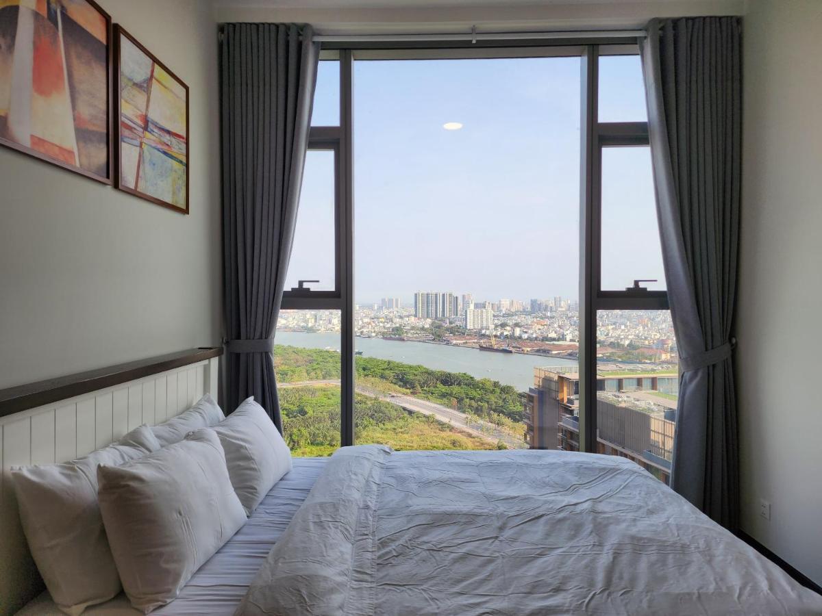 Cao House - Metropole Ba Son Saigon Apartment