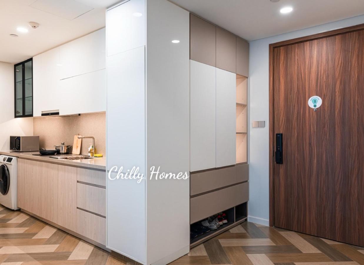 Cao House - Metropole Ba Son Saigon Apartment *