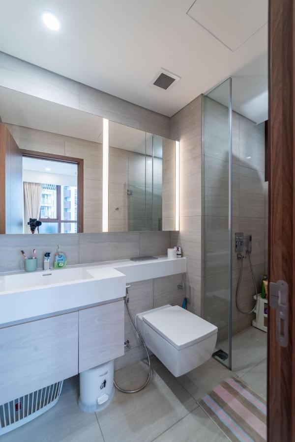 Cao House - Metropole Ba Son Saigon Apartment