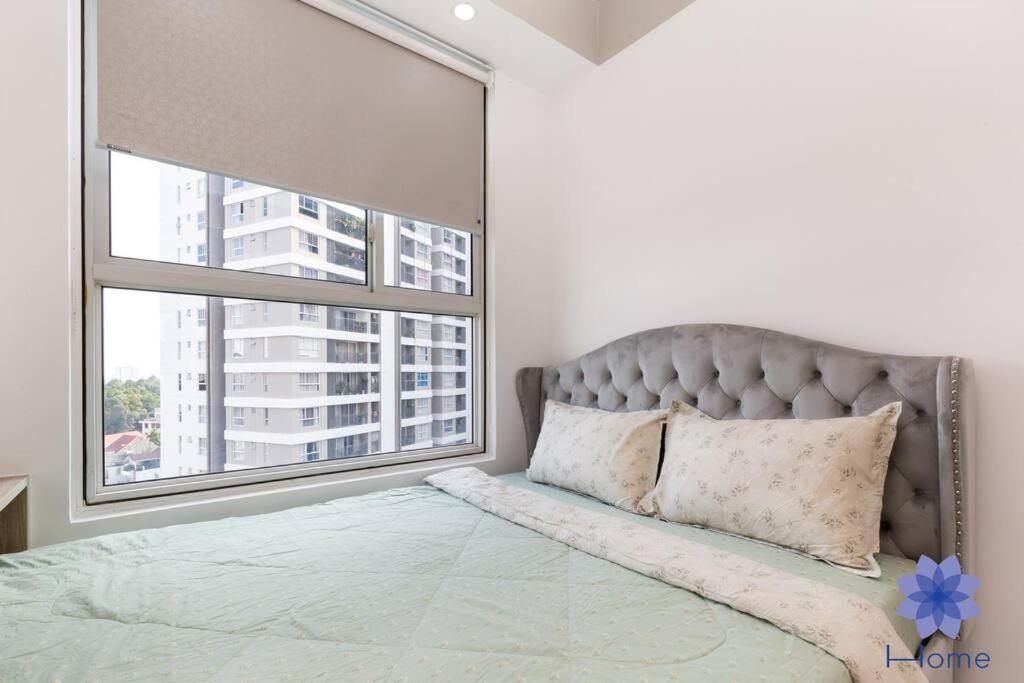 Ihome Furnished In Orchard Garden Building With Free Gym & Pool, Airport Pick-up Service * Ho Chi Minh City