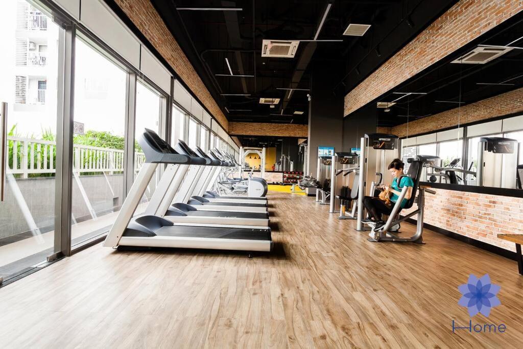 Ihome Furnished In Orchard Garden Building With Free Gym & Pool, Airport Pick-up Service Apartment *