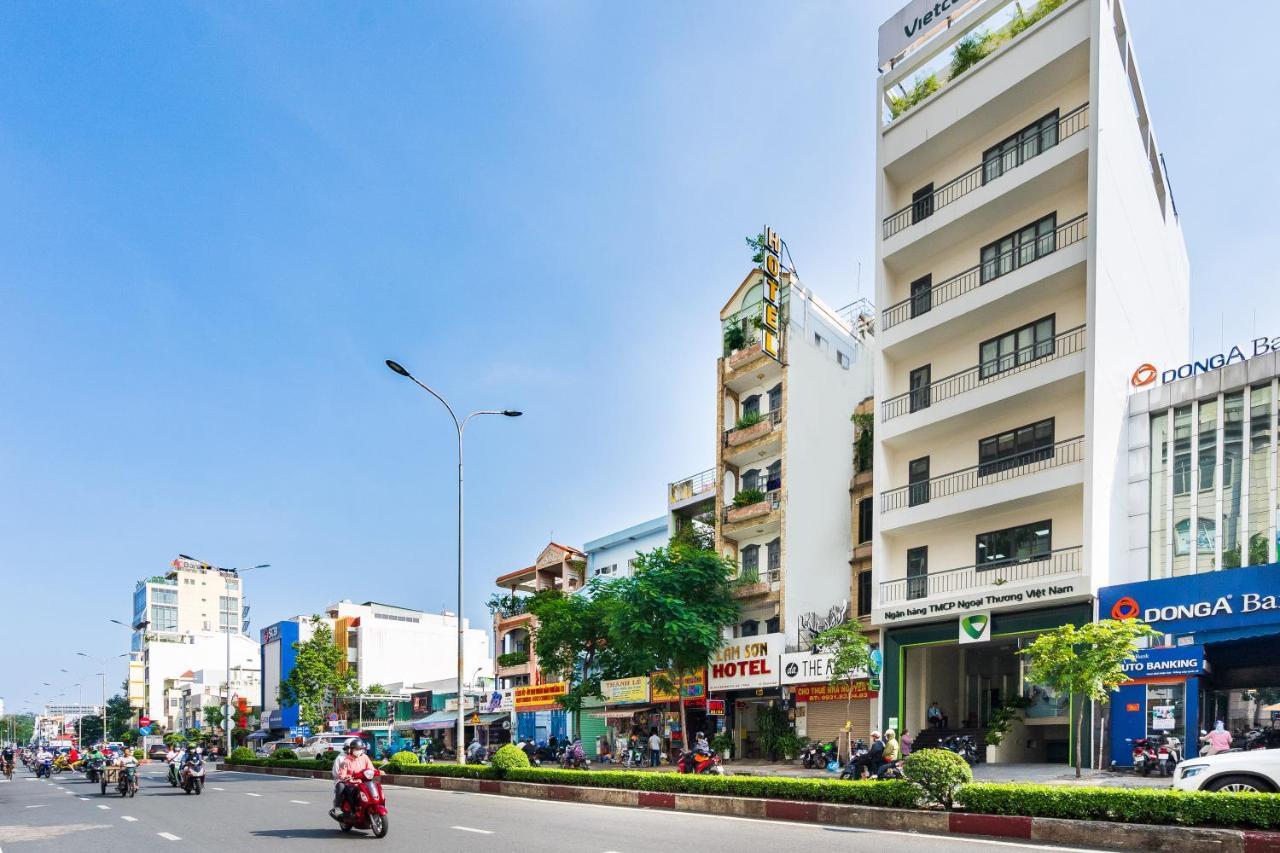 Khách sạn ân Tình *