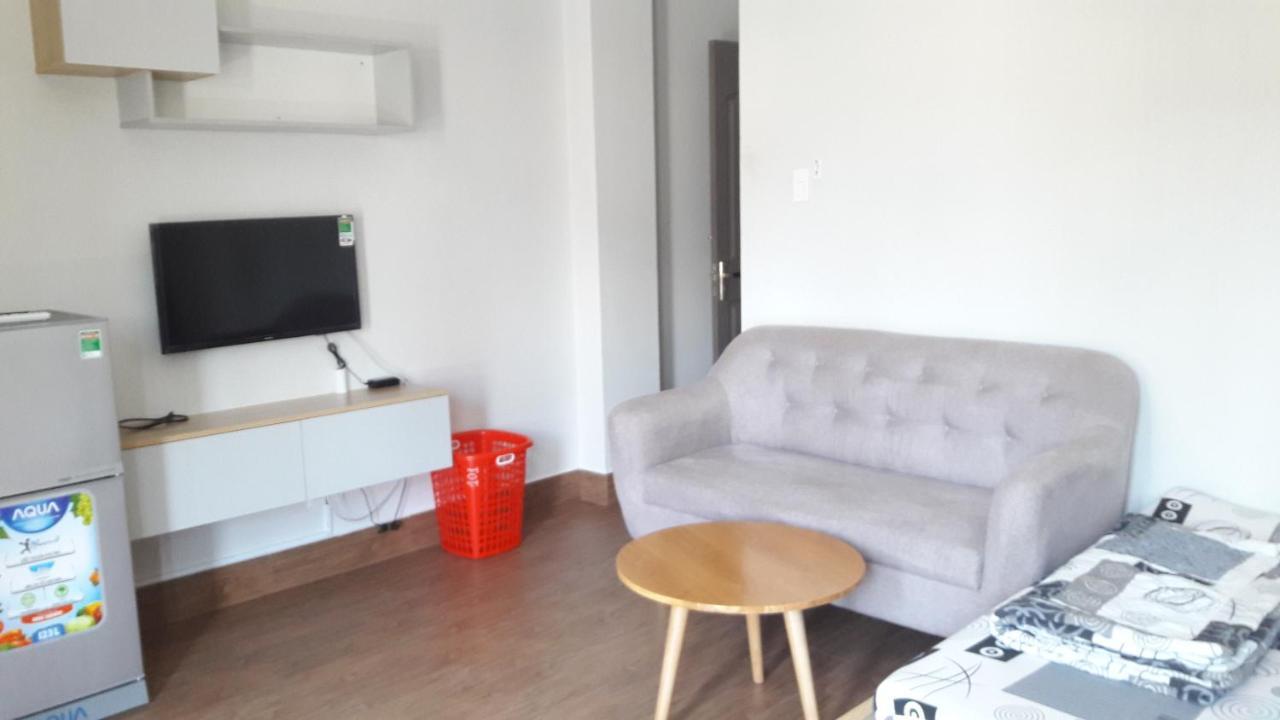 Guest house With Balcony Near Hong Bang University, Binh Thanh *