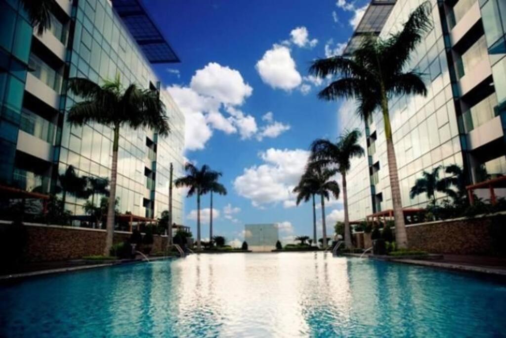 The Rixx Paradise@vincomcenter/bathtub/pool/netflx * Ho Chi Minh City
