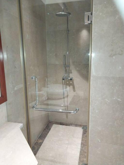 The Rixx Paradise@vincomcenter/bathtub/pool/netflx Apartment