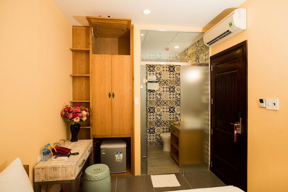 Hotel Ipeace - Bui Vien Walking Street 3*