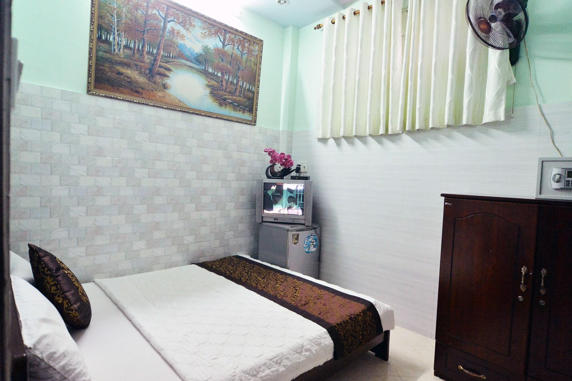 Hotel Lamenda Saigon *