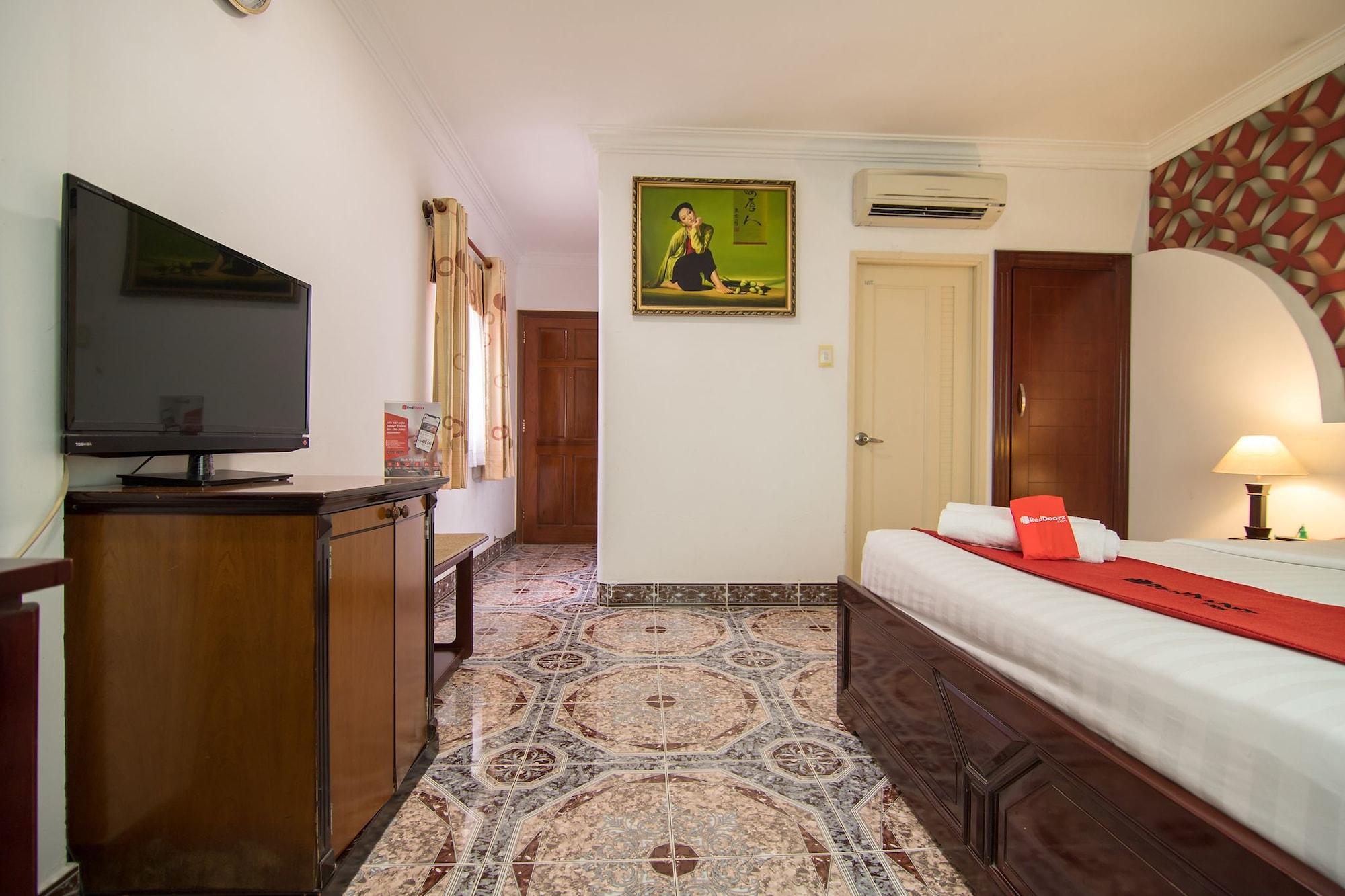 Cosmo 3* Ho Chi Minh City