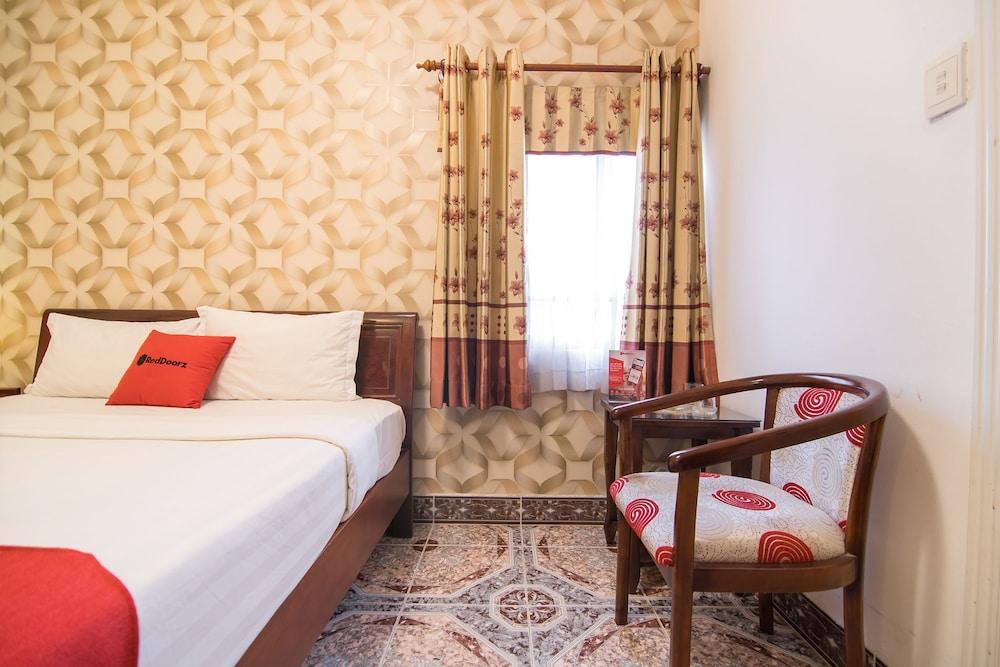 Cosmo Hotel Ho Chi Minh City