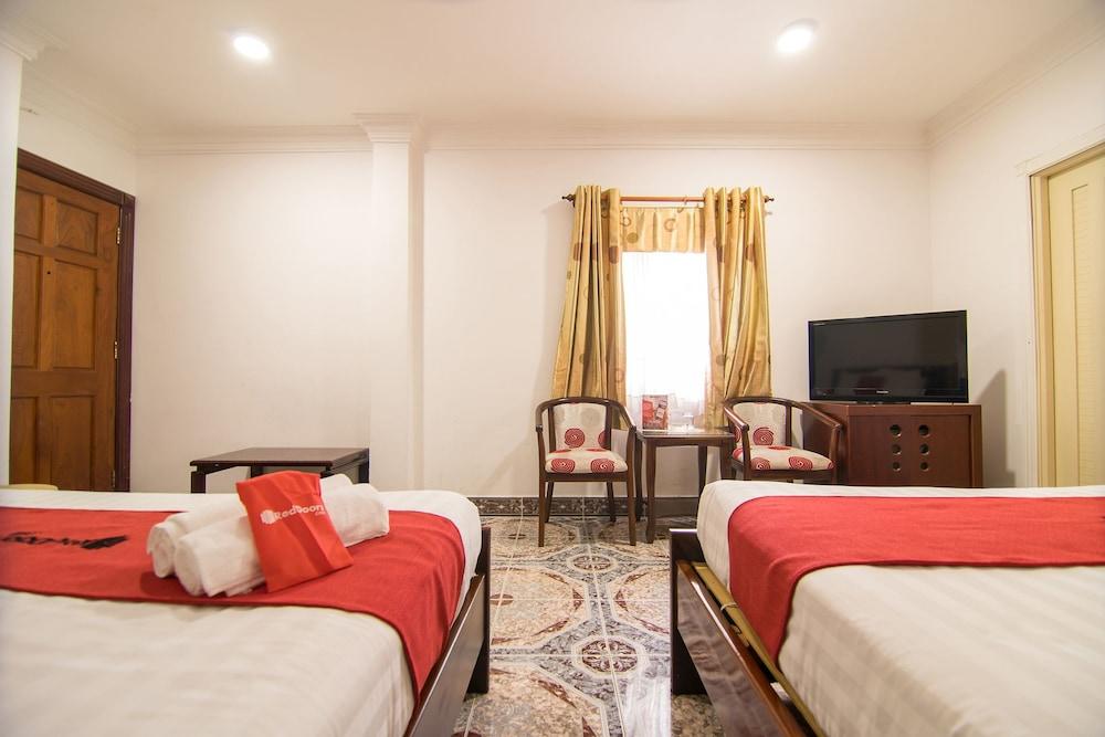 Cosmo Hotel Ho Chi Minh City