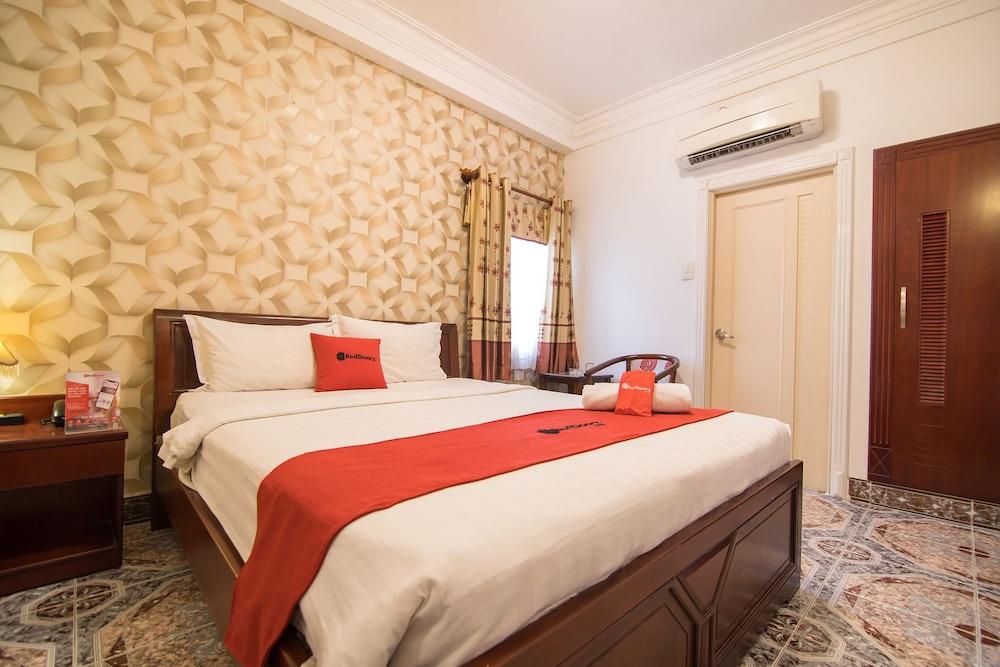 Cosmo 3* Ho Chi Minh City
