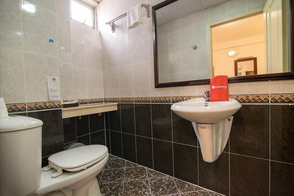 Cosmo Hotel 3*