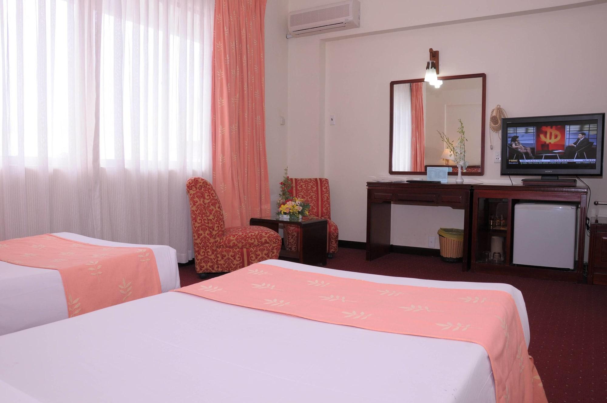 Thiên Hồng 3*