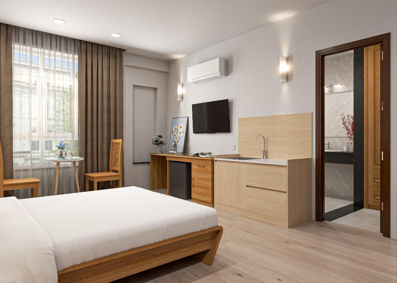 Saki 3 Hotel *