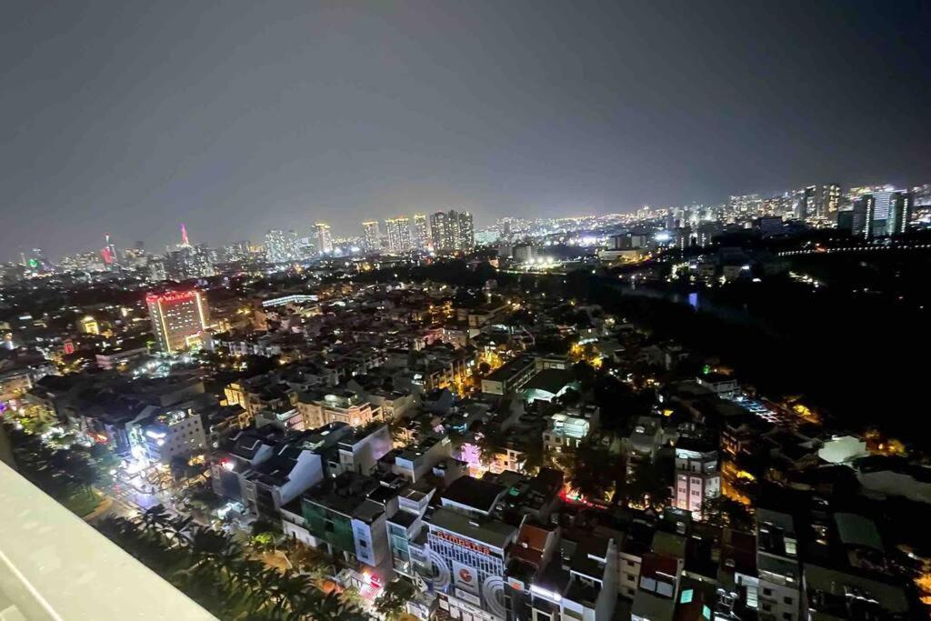 Apartment Ho Cao Cap 2pn,2wc, Bep. Ho Chi Minh City