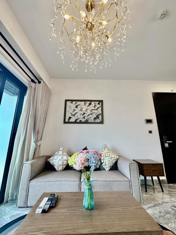 Luxury Gold - D1mension & Zenity In District 1 Pangsapuri