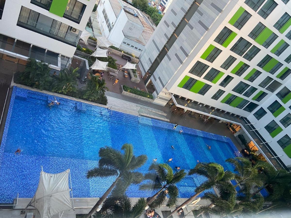 Airport Republic - Free Pool Gym And Kid Apartment