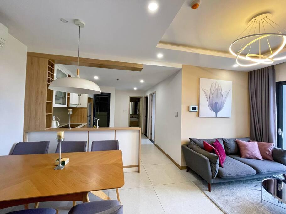 Apartment 3br Bigriverview 5min To D1 #newcity Ho Chi Minh City