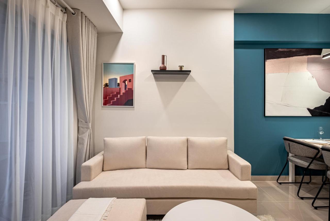 Luxury Modern, D1, 3 King Brs+2wc, 300m Bui Vien Apartment Ho Chi Minh City