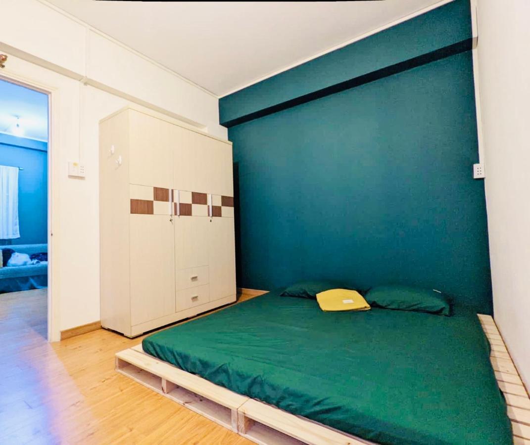 Cozy & Convenient With 2 Bedrooms Next To Dist 1 Apartment
