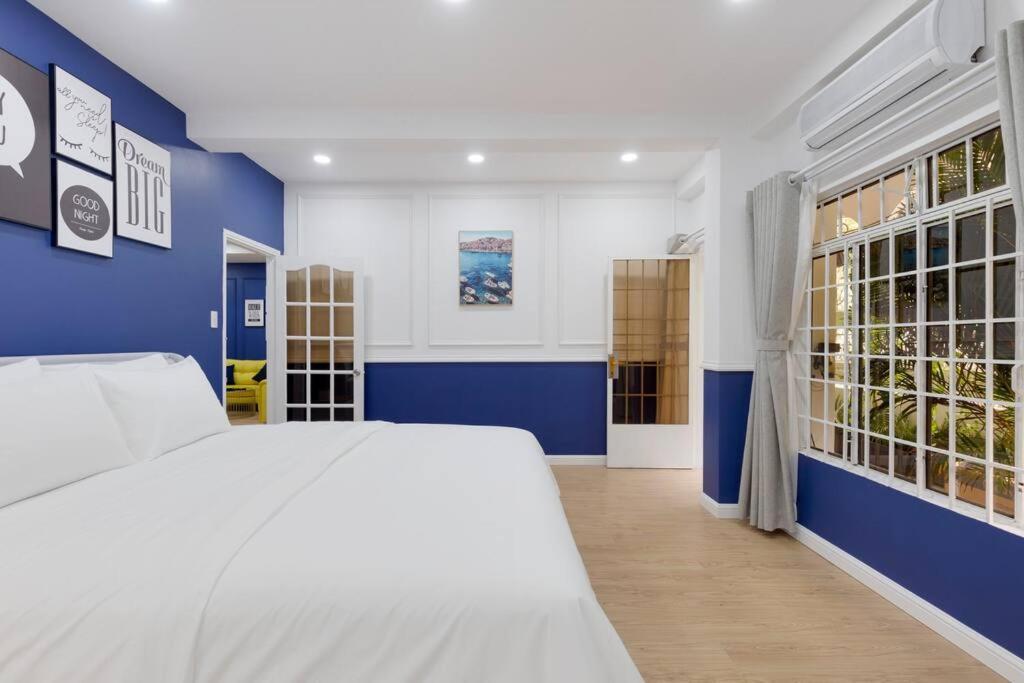 Modern, Cozy & Fully Equipped 2br In D4, 5m To D1 Apartment Ho Chi Minh City