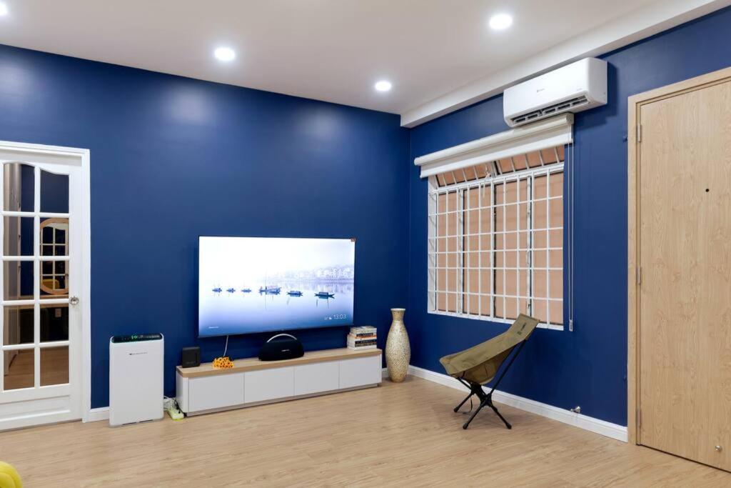 Apartment Modern, Cozy & Fully Equipped 2br In D4, 5m To D1 *