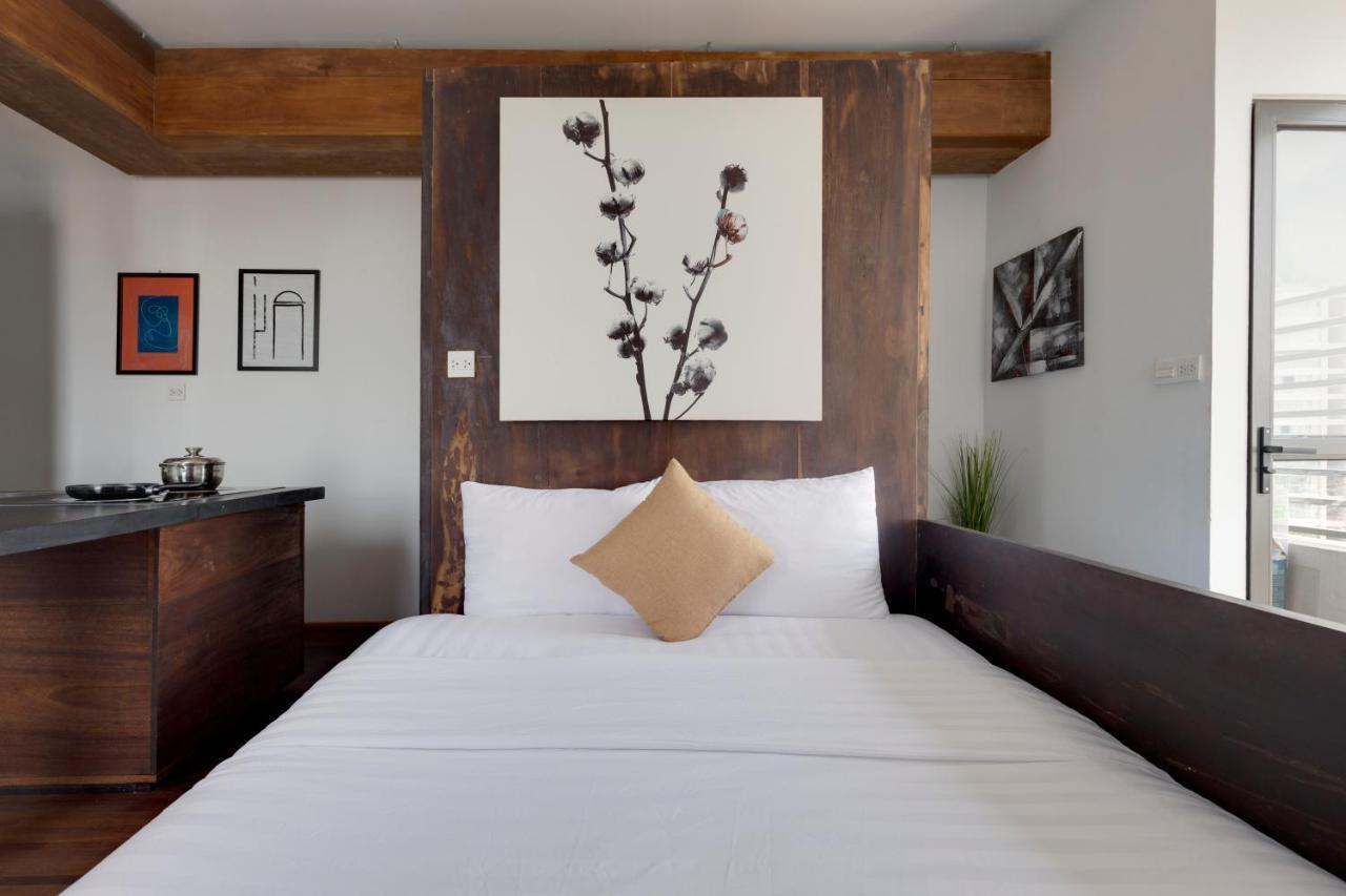 Apartment Smile - Rivegate - Modern Comfort - Near Bui Vien Ho Chi Minh City