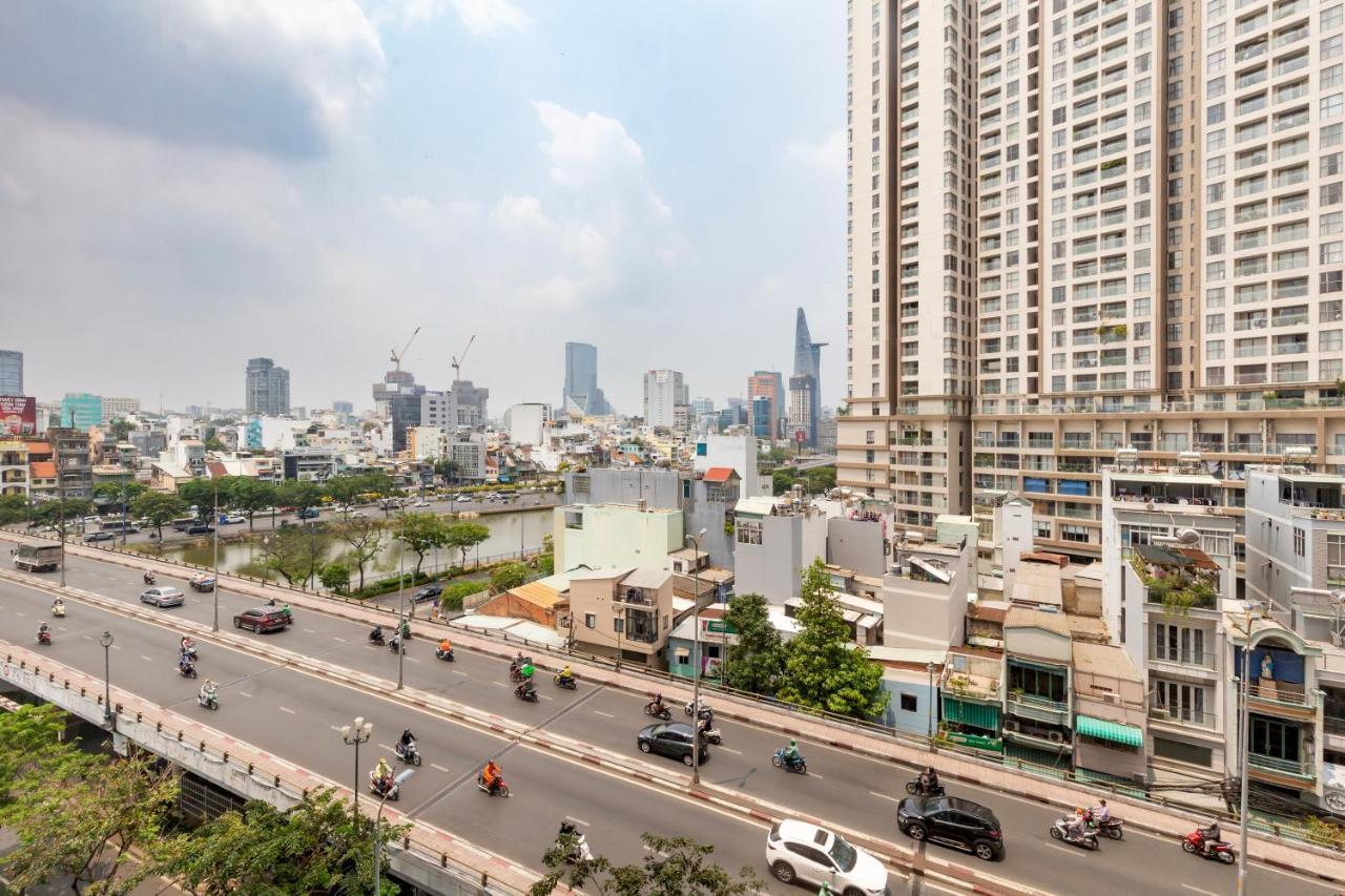 Apartment Smile - Rivegate - Modern Comfort - Near Bui Vien Ho Chi Minh City