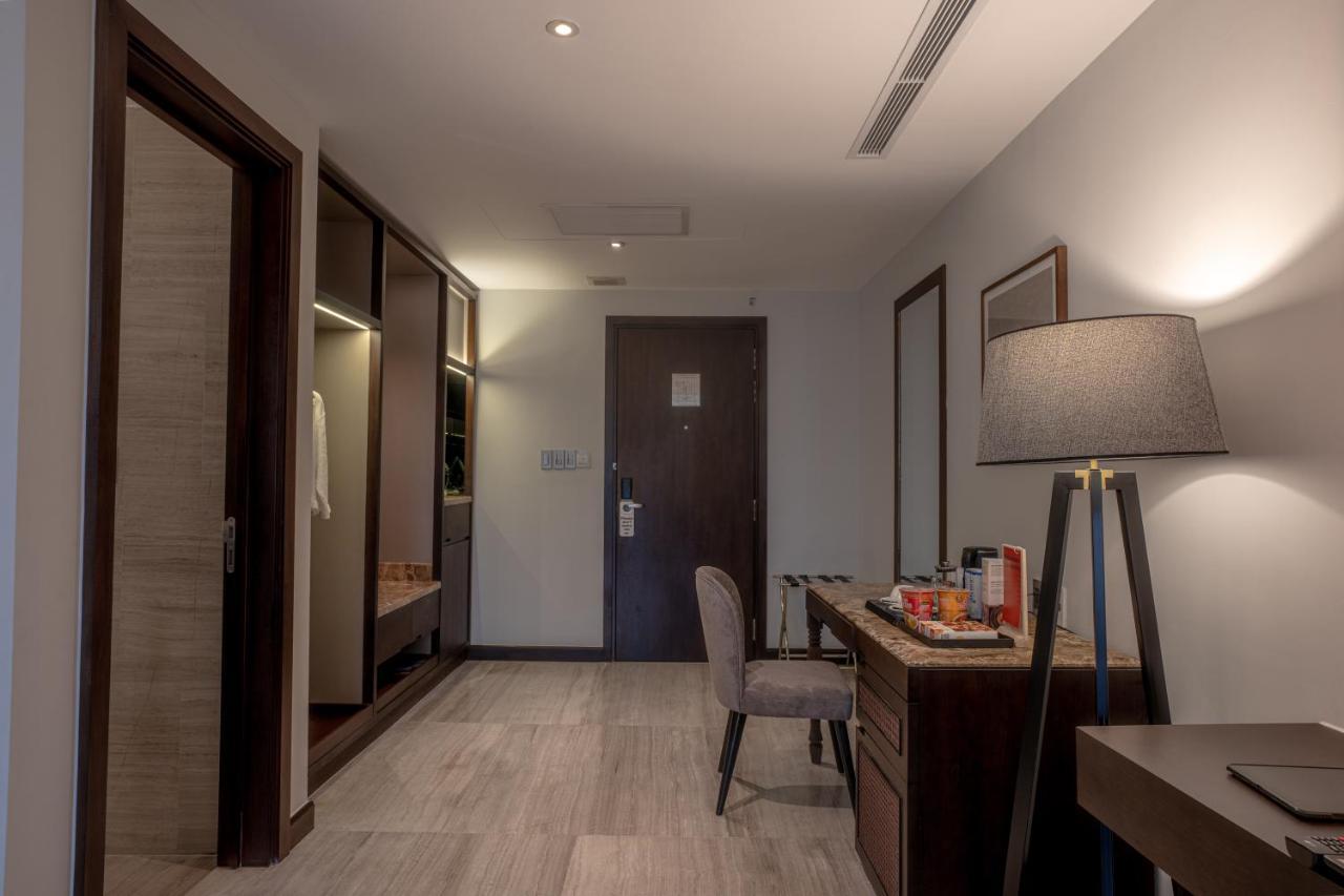 Signature By M Village Le Thanh Ton 5*
