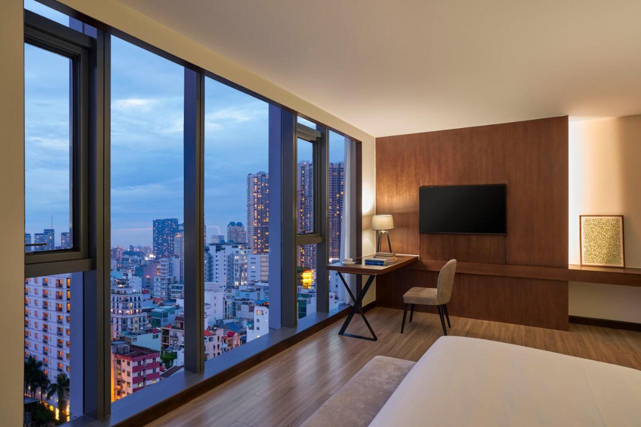 Signature By M Village Le Thanh Ton Hotel 5*