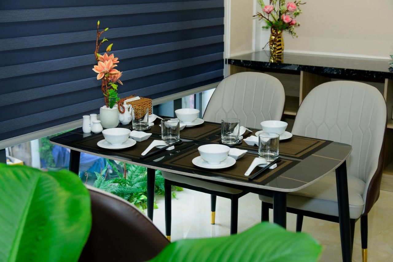 Hotel Hera Luxury Ho Chi Minh City