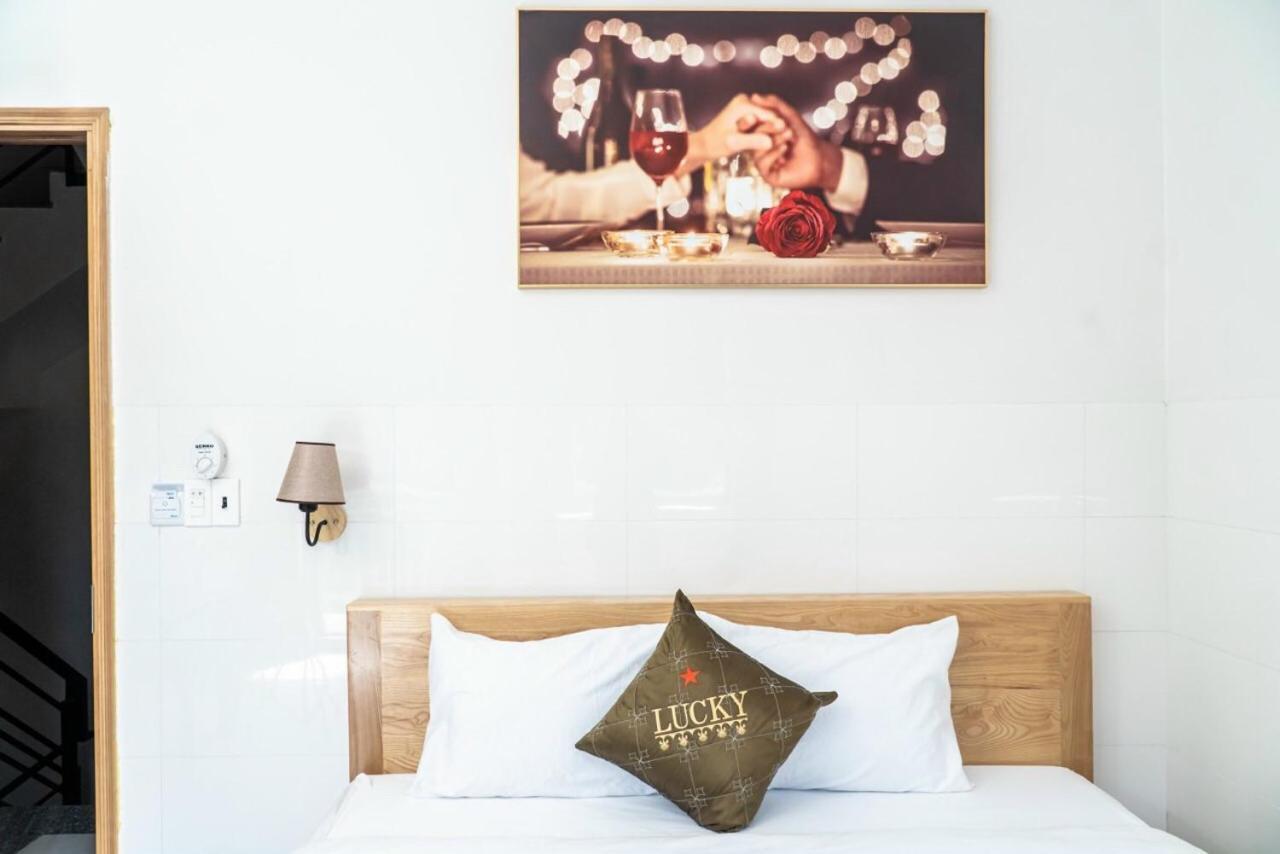 Hotel Lucky *