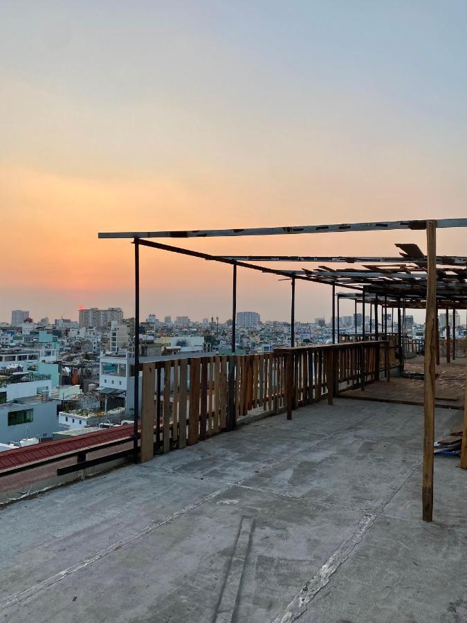 The Gk House: Eco-friendly Central With Rooftop Views