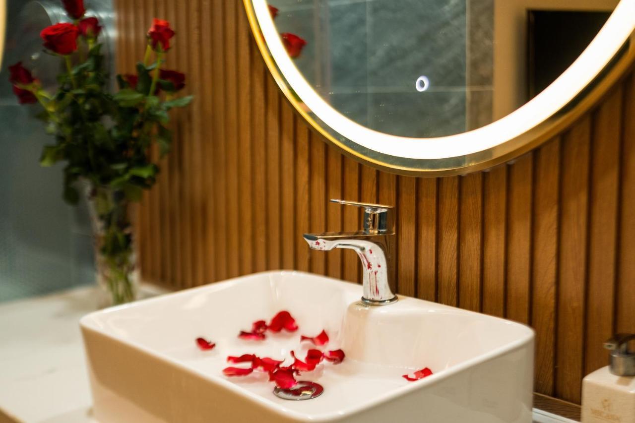 Micasa Love hotel *