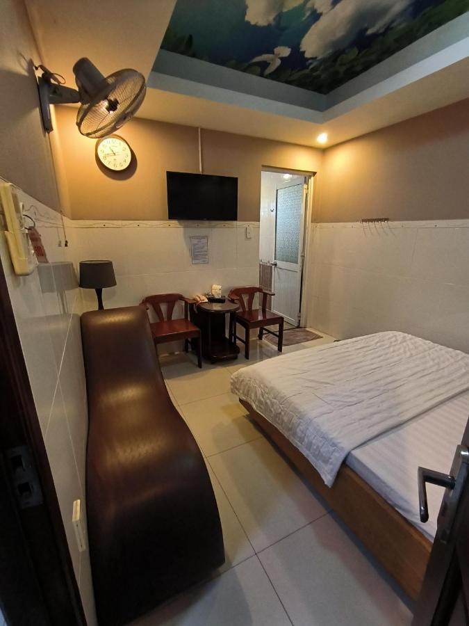Khách sạn Khach San Hoang Phuc 2 TP. Hồ Chí Minh