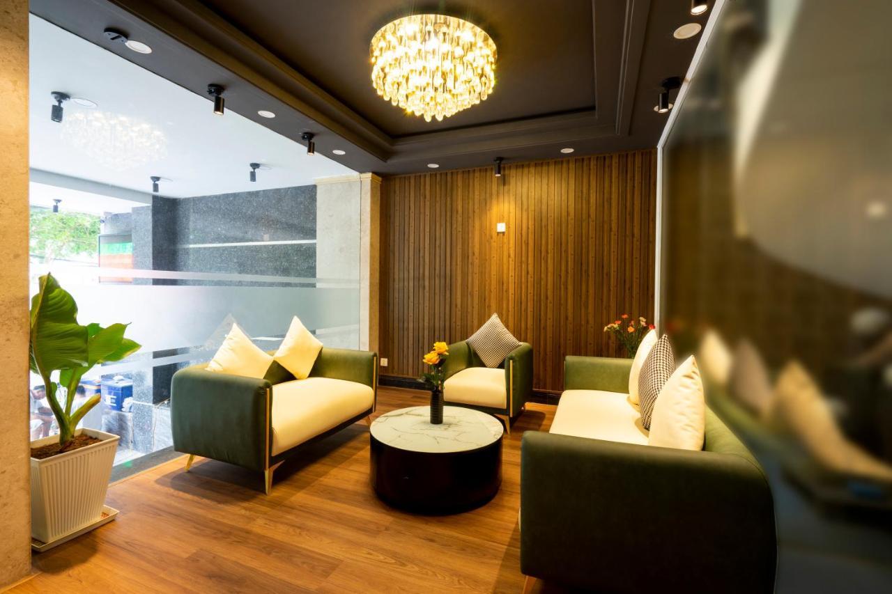 La Airport Tan Binh Hotel 3*