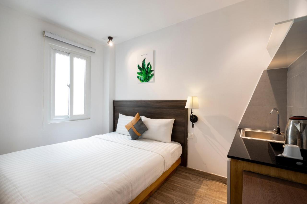 Hotel La Airport Tan Binh