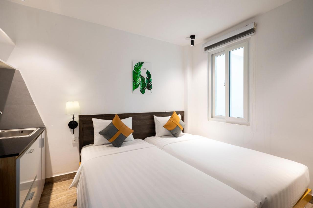 Hotel La Airport Tan Binh