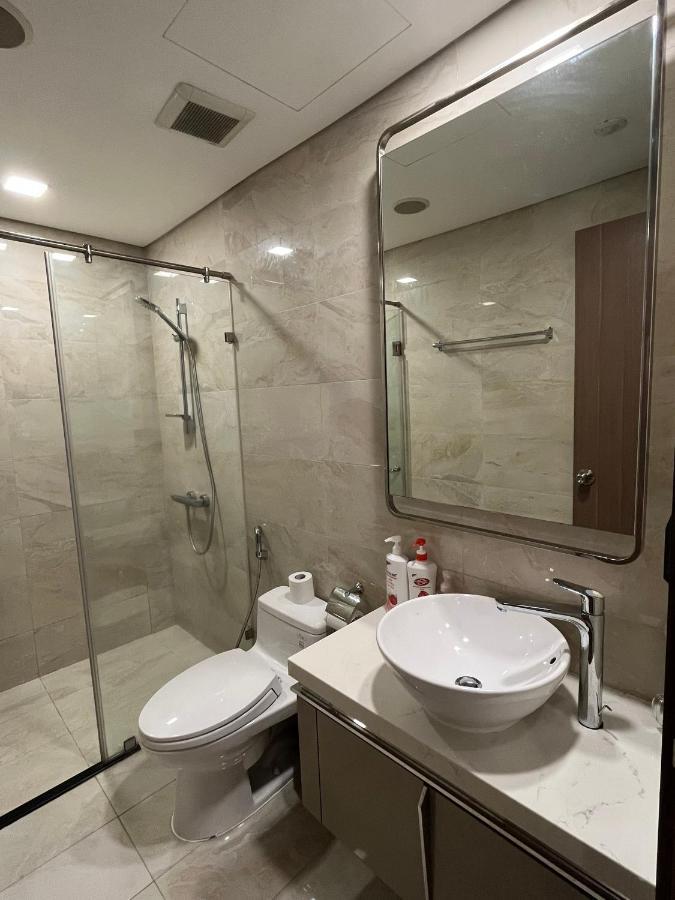 Apartment House - Landmark 81 Tower *