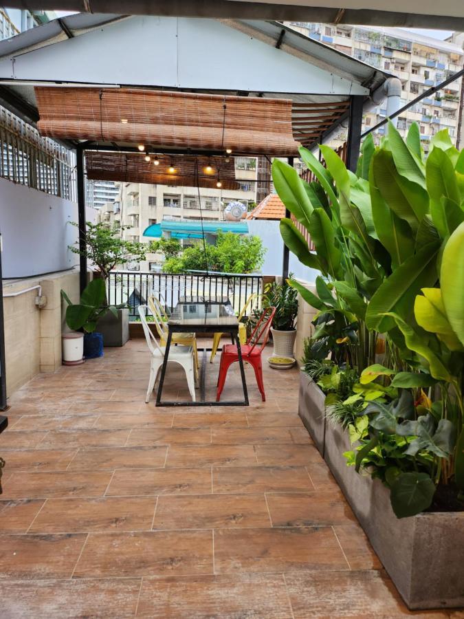 Hostel Half Coffee N Dorm Ho Chi Minh City