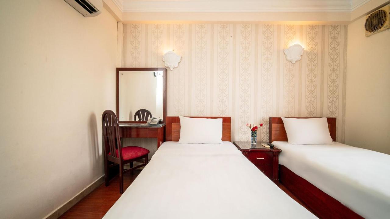 Hotel Saigon View